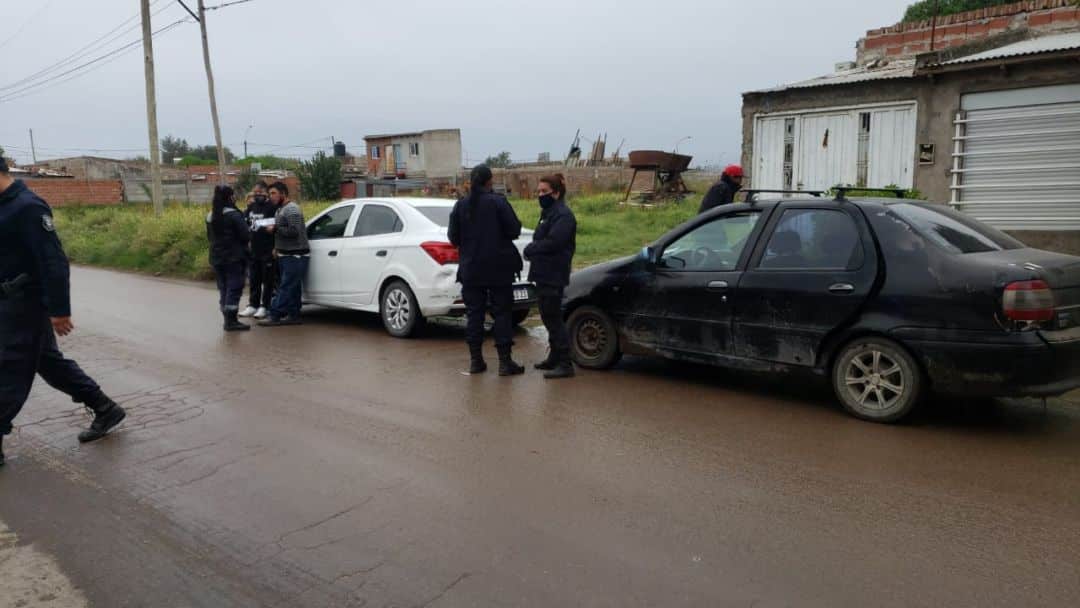 En estado de ebriedad chocó de atrás a un coche