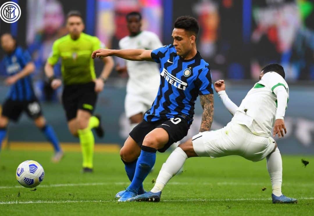 Un gol del bahiense Lautaro Martínez en el triunfo del Inter que sigue puntero