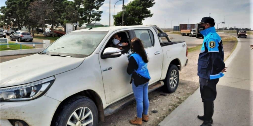 Se realizaron testeos en los ingresos a la ciudad y el 10% dio positivo