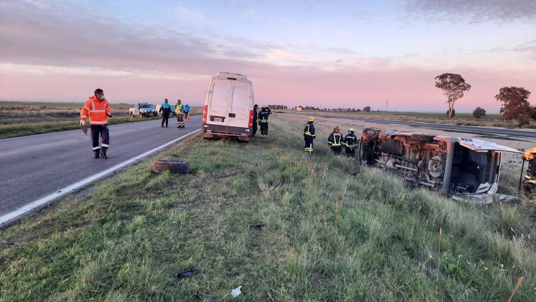 Cuatro personas heridas en un accidente en la ruta 33