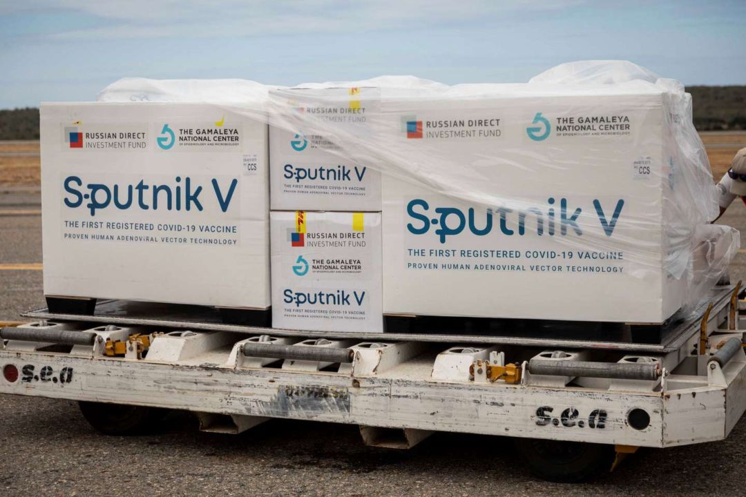 Ante el avance de la variante Delta, Sputnik V anunció que dará una tercera dosis contra el coronavirus