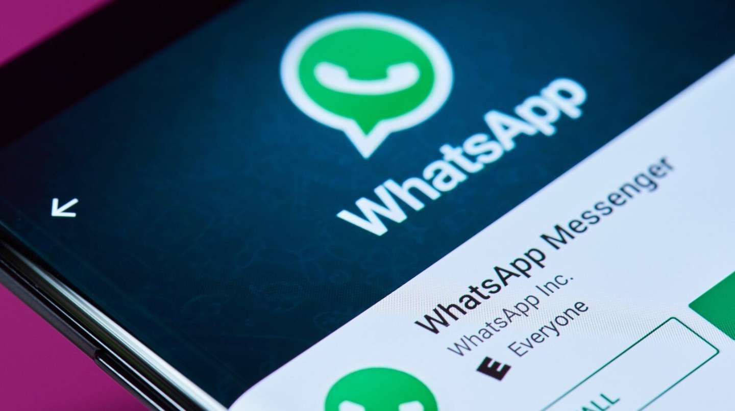 “Tus amigos son unos secos”: un ladrón le robó la cuenta de WhatsApp a un carnicero para estafar a sus contactos, pero se la devolvió con un insólito mensaje