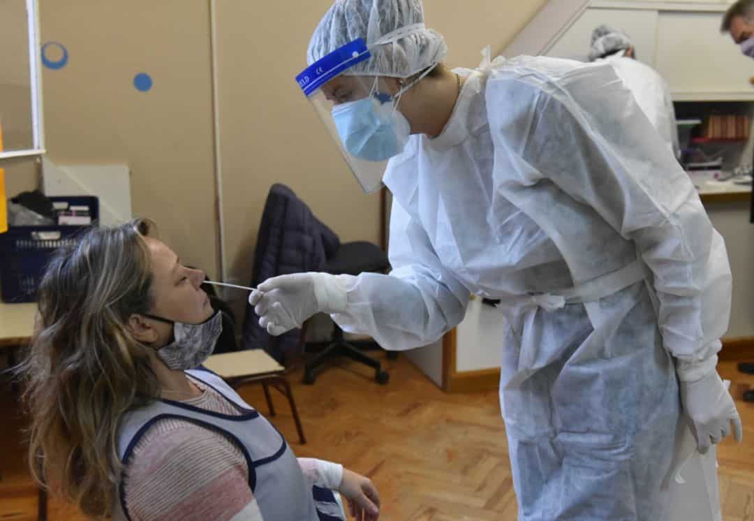 Testeo a personal docente y no docente: en la primera semana de clases presenciales no se detectó ningún caso positivo