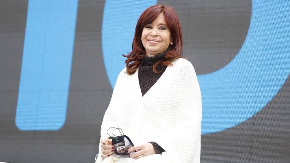 Bono de emergencia y anulación de las PASO: las apuestas de Cristina Kirchner para evitar un colapso electoral