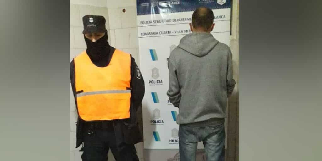 Quedó detenido por golpear a su hermana