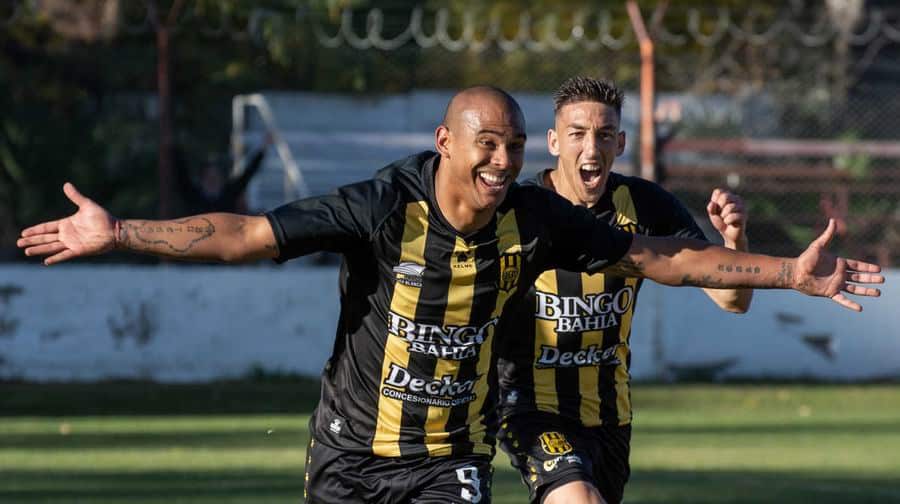 Se lesionó el goleador de Olimpo y tendrá para seis meses de recuperación