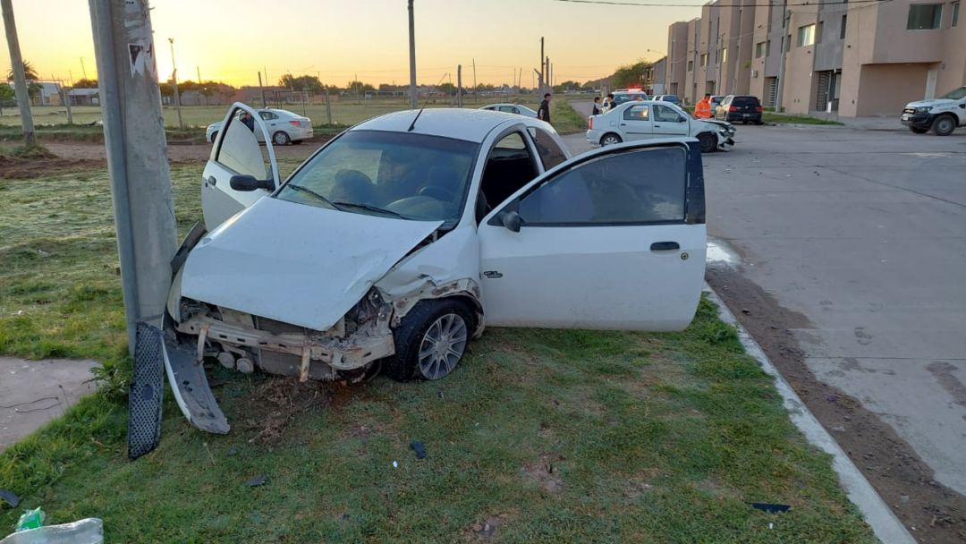 Manejaba alcoholizado y chocó contra otro auto