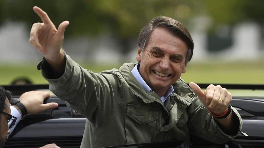 Jair Bolsonaro se peleó con un youtuber: “No tendría problema en disparar a un gordito de tu tamaño”