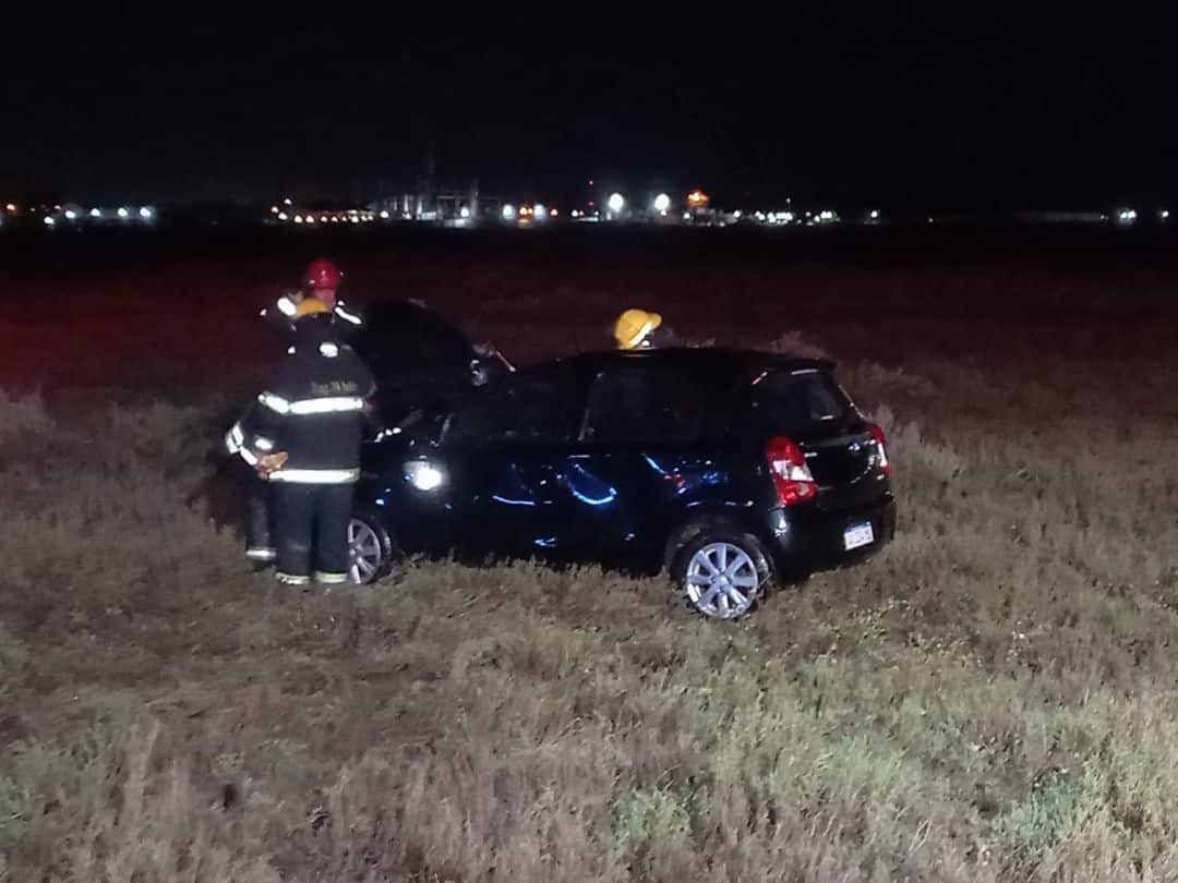 Un automovilista volcó en la Avenida 18 de Julio