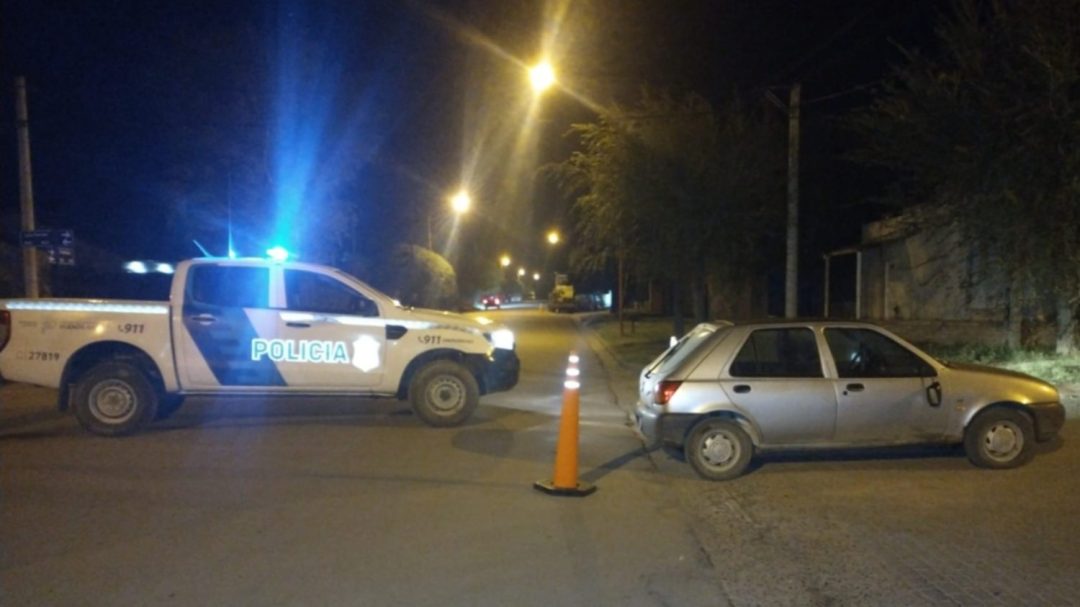 Robó dos autos y fue detenido en Médanos