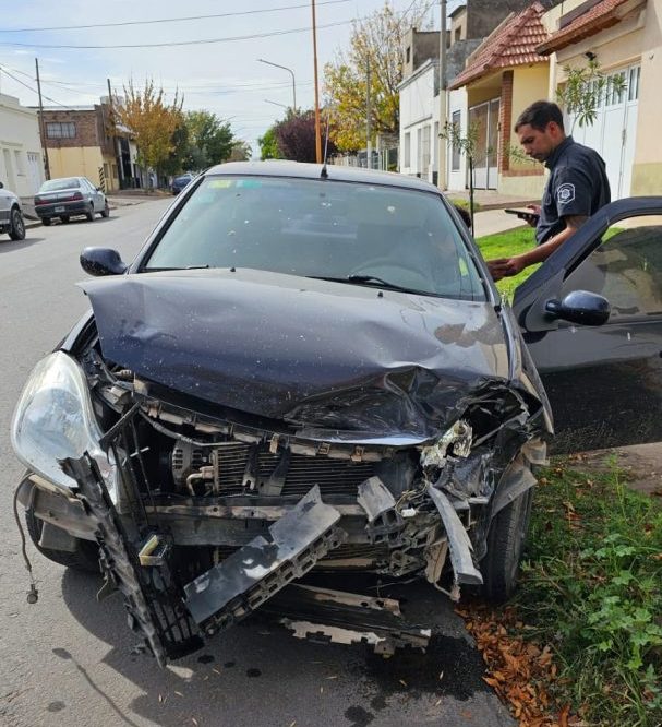 Un menor sufrió heridas tras un choque en Mendoza y Avellaneda