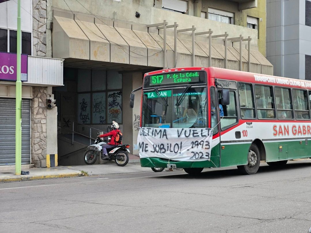 La última vuelta de un colectivero bahiense