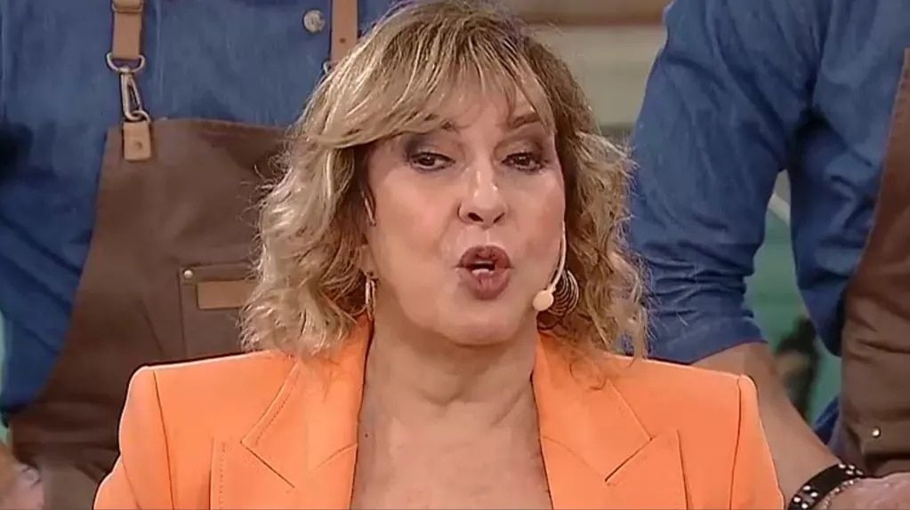 “Es Gerardo Rozín”: la reacción de Georgina Barbarossa cuando un extraño ruido irrumpió en “La Peña de Morfi”