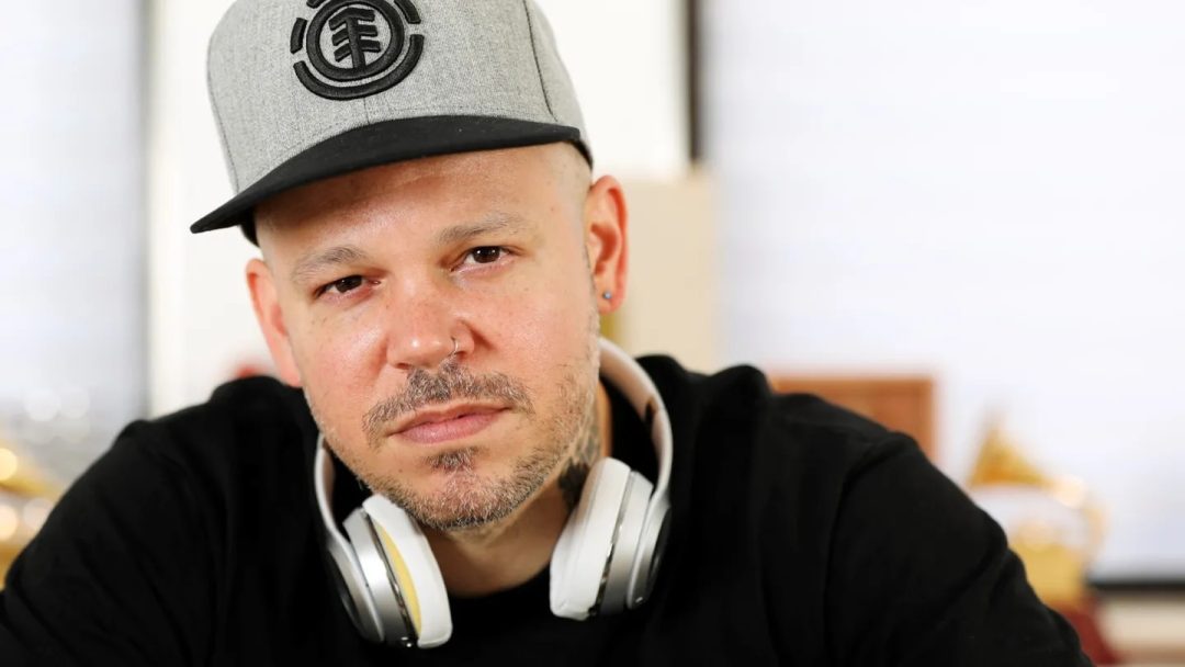 Residente fue elegido como el mejor rapero en español de la historia: “Versatilidad y destreza del idioma”