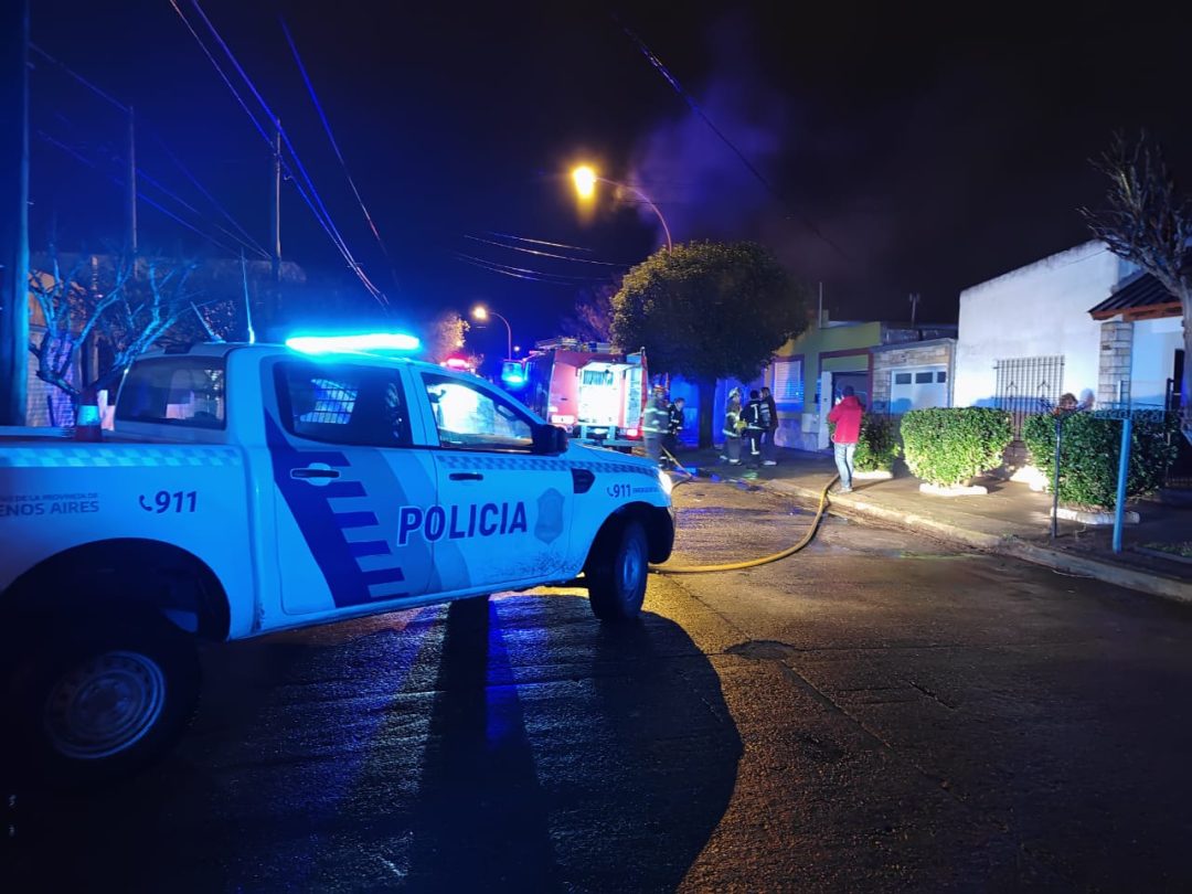 Punta Alta: hallaron a una persona sin vida tras el incendio de una casa