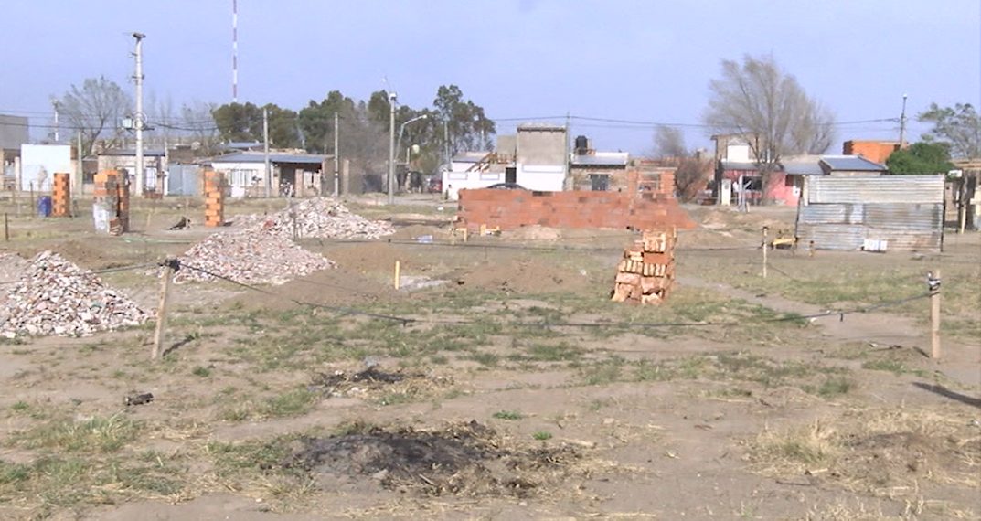 Otra vez las usurpaciones: toman terrenos cerca del predio de Villa Mitre