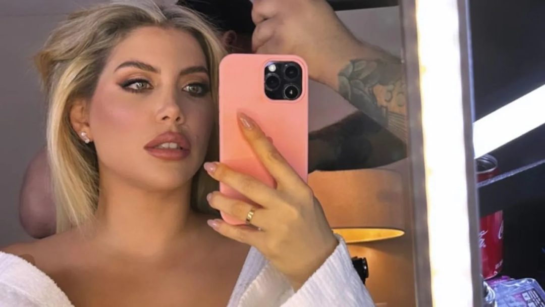 Wanda Nara al borde de la censura: se las tuvo que ingeniar para tapar lo que se le veía en una selfie