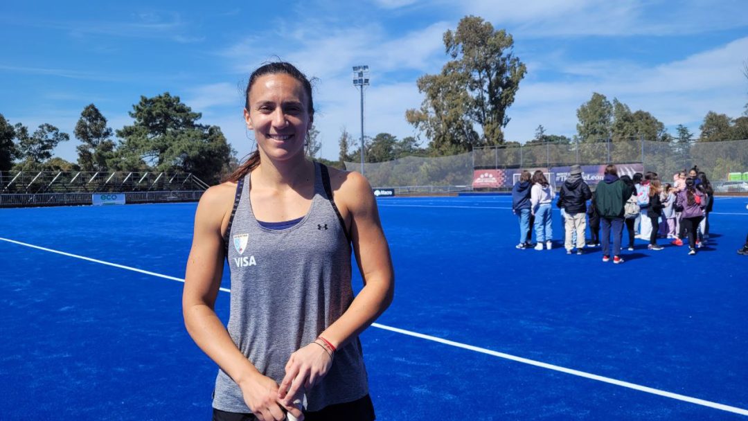 Valentina Costa Biondi: “Es una felicidad plena estar acá donde me forjé como jugadora y representando a Las Leonas”