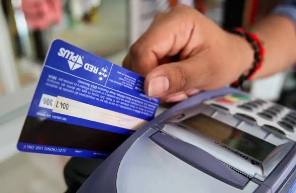 Impulsado por los planes en 12 cuotas, creció casi 7% el uso de tarjetas de crédito en el segundo trimestre