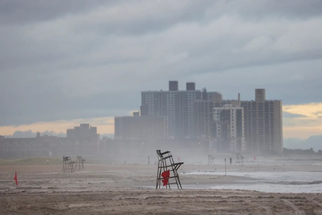 Una turista perdió la vida tras ser impactada por un rayo en las playas de Colombia