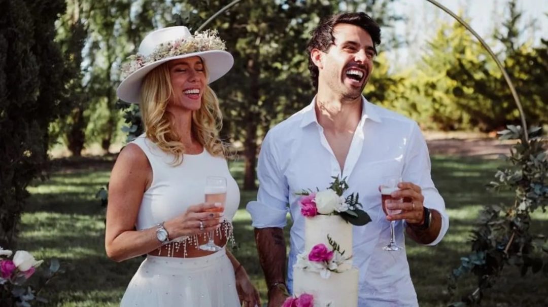 Nicole Neumann y Manu Urcera compartieron el álbum oficial de fotos de su casamiento