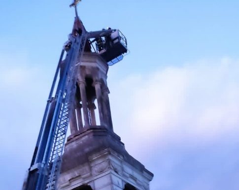 Por el temporal, la cúpula de la iglesia del Colegio Don Bosco quedó muy dañada y con riesgo de caer