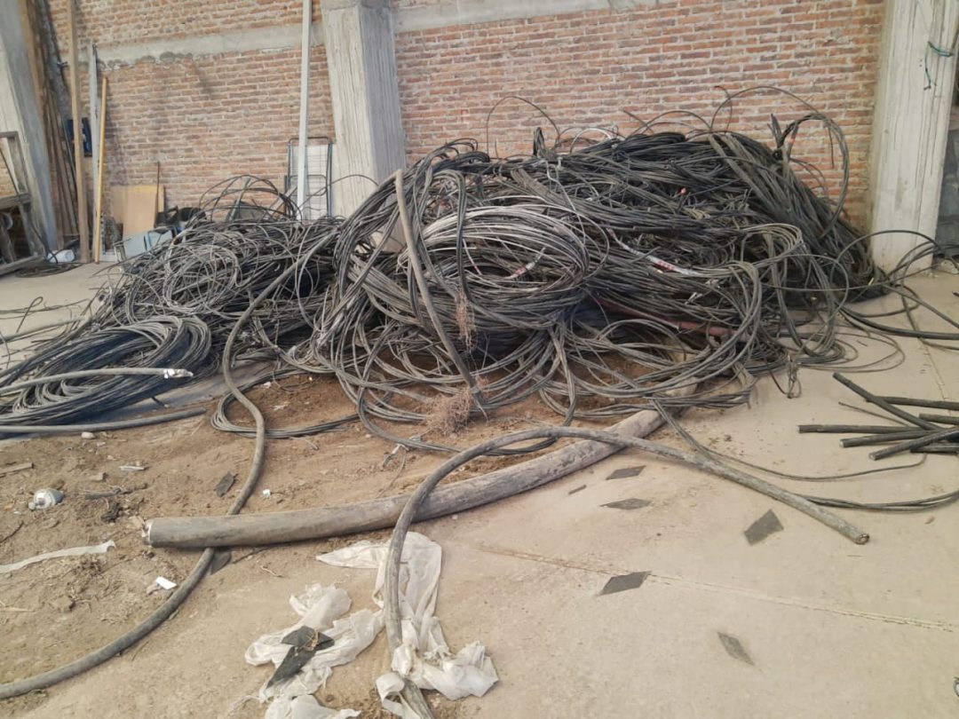 Clausuraron una chatarrería con más de 3500 kilos de cable de EDES