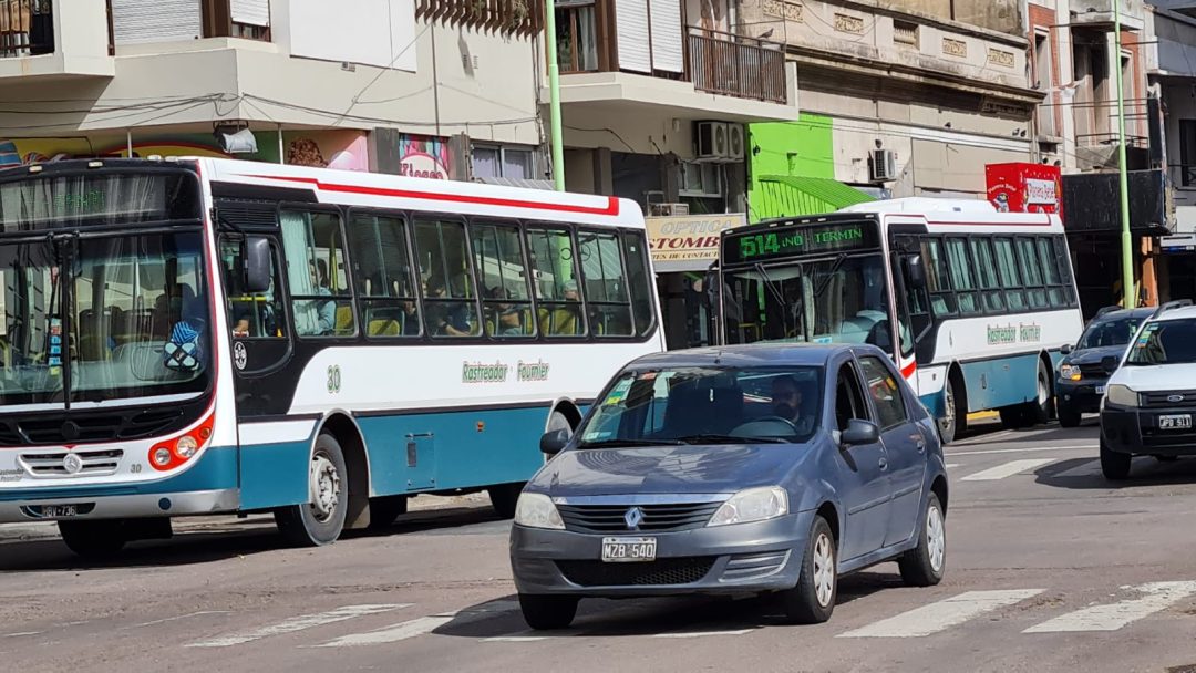 No hubo acuerdo entre la UTA y los empresarios, y la próxima semana convocan a un paro de micros de 48 horas