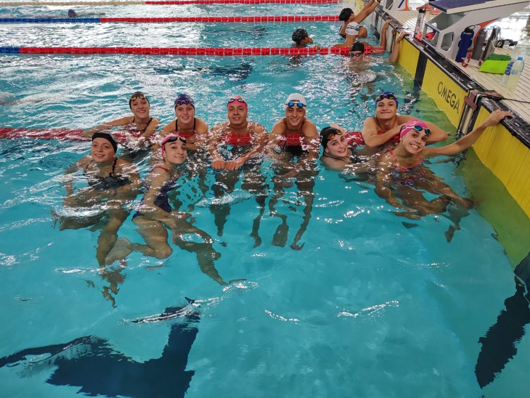 Los nadadores de Uno Bahía Club suman medallas en el Campeonato República de Juveniles