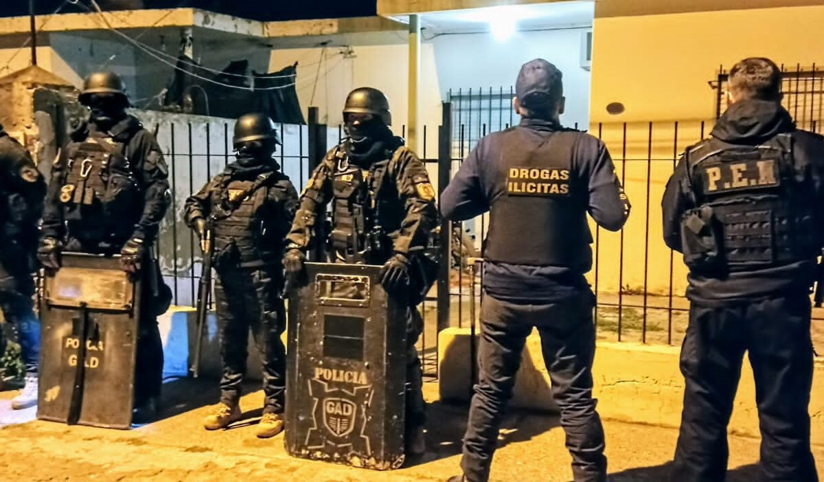 2 policías y 1 militar detenidos por venta de drogas en Punta Alta