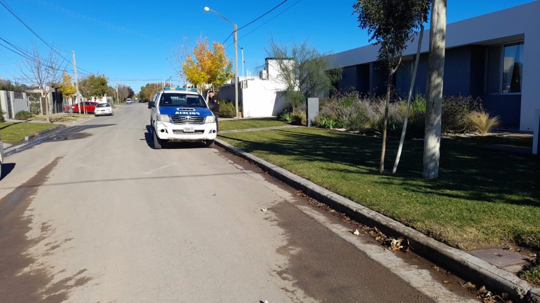 Violenta entradera en el bo. Molina Campos