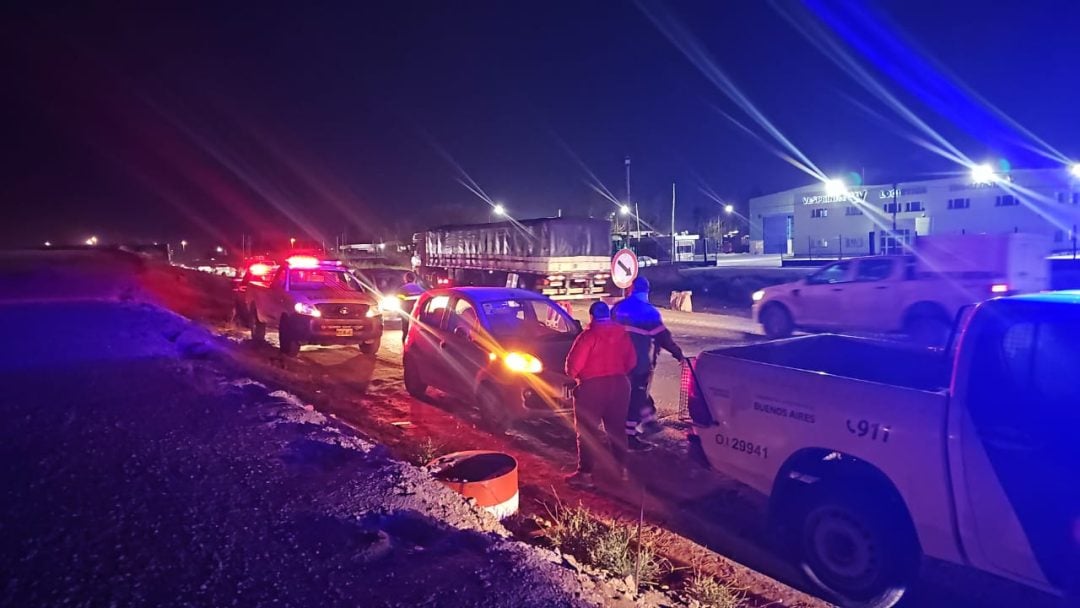 Totalmente alcoholizado, protagonizó un choque en el camino Sesquicentenario