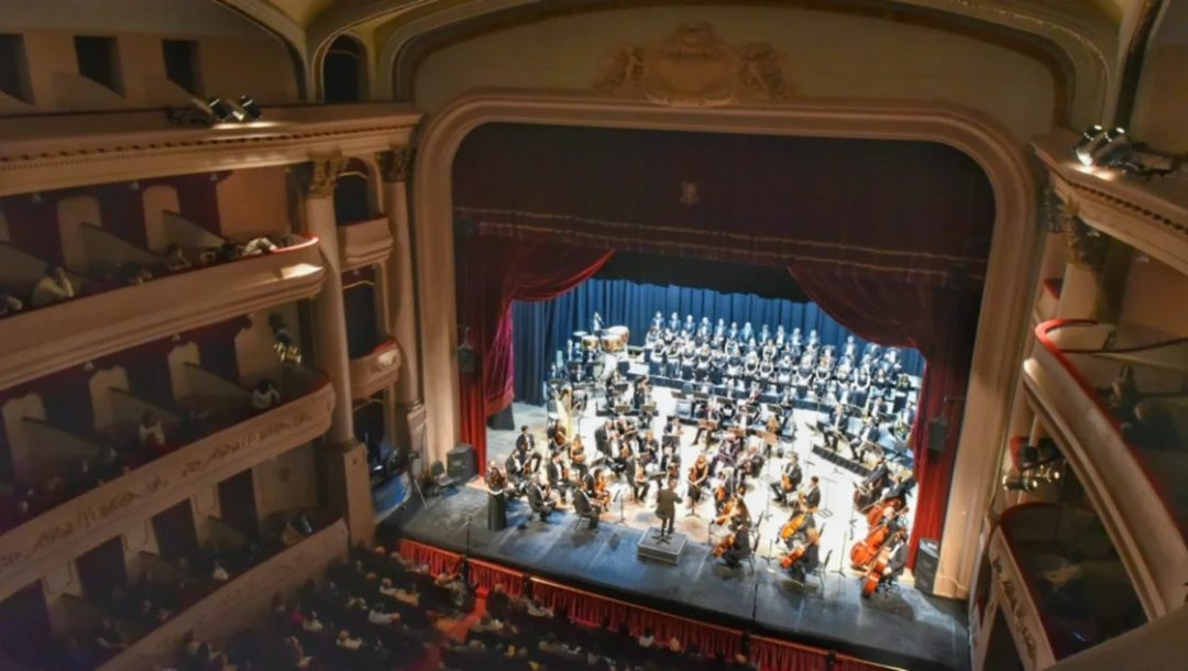 Espectáculos en el Teatro Municipal, auditorio de la Biblioteca Rivadavia y Casa Coleman