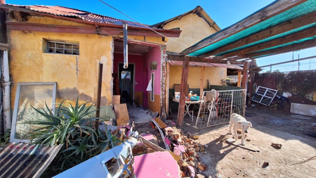 Después de la explosión: Chambón se recupera y derrumbarían la casa