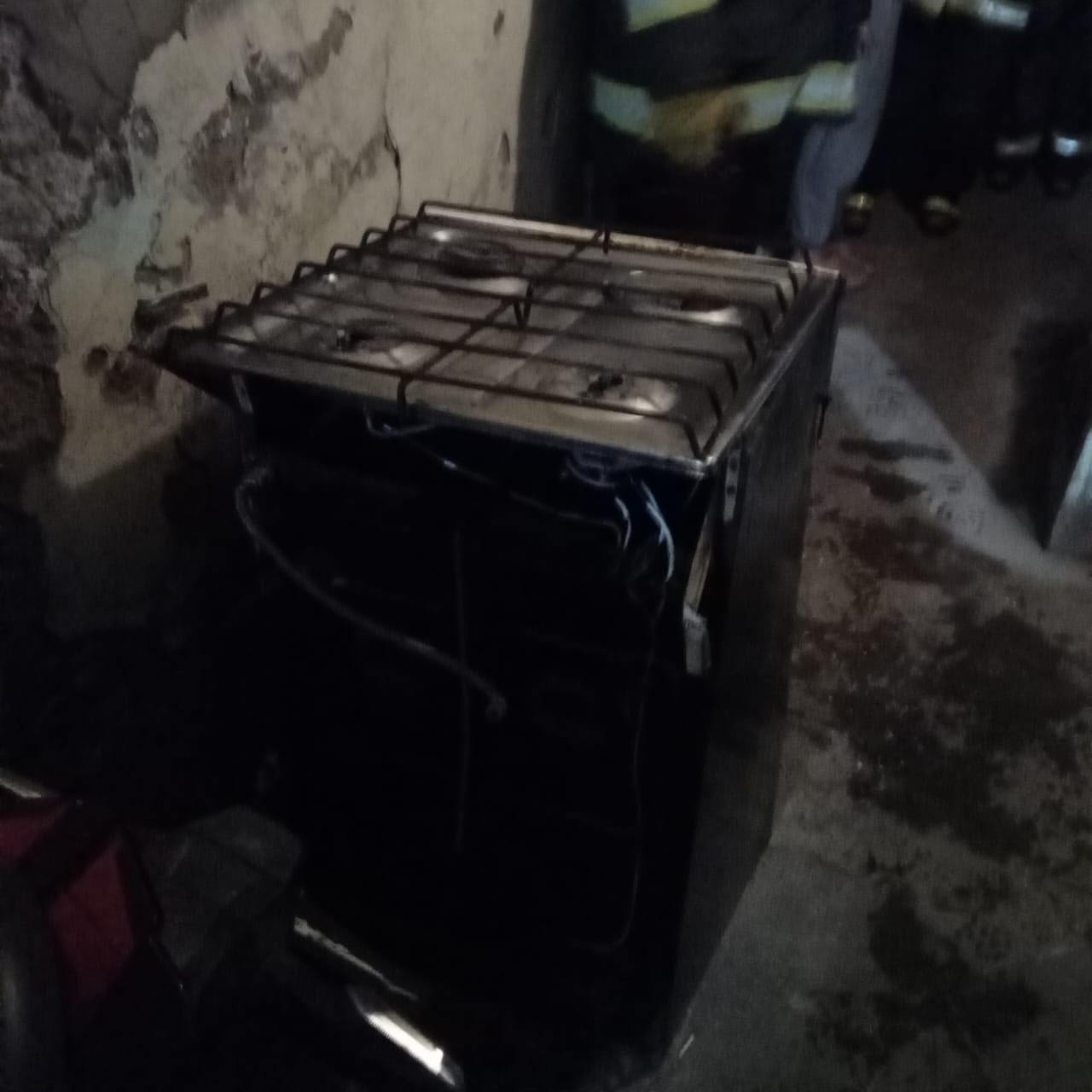 Un incendio afectó a un departamento interno