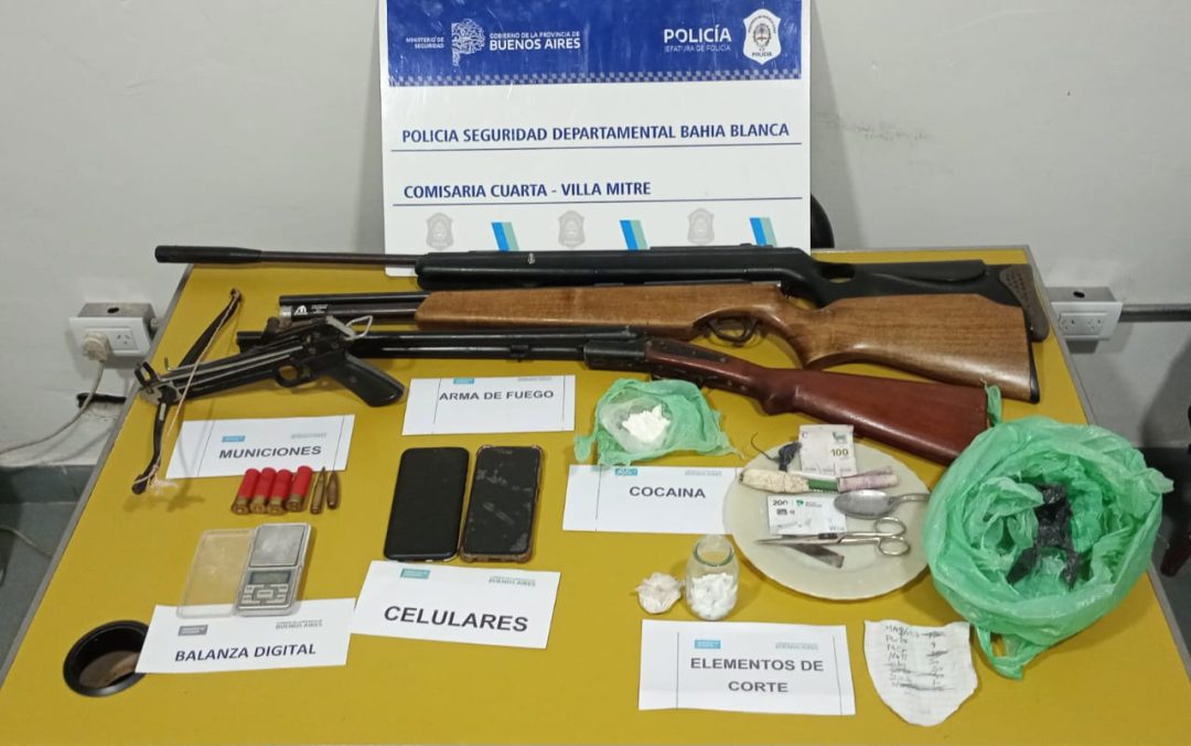 Detuvieron a un integrante de la banda de la UOCRA con drogas, armas de fuego y hasta una ballesta