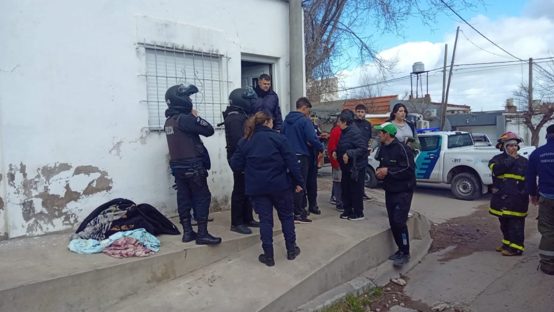 Un hombre sufrió serias quemaduras tras un incendio