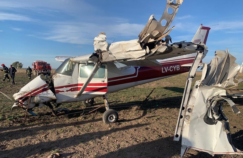 Una avioneta realizó un aterrizaje de emergencia en Argerich