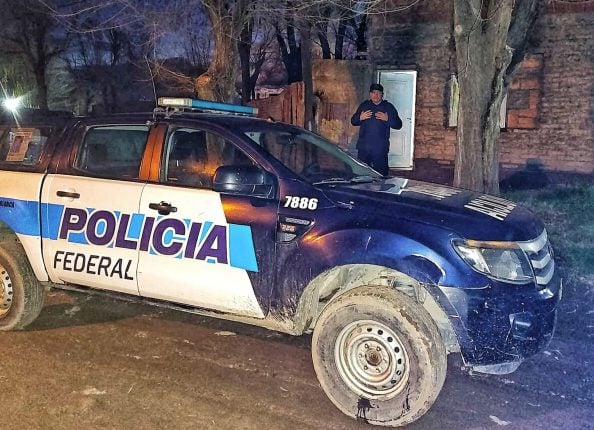 Secuestraron marihuana en la casa de una ex policía que tiene arresto domiciliario por vender drogas