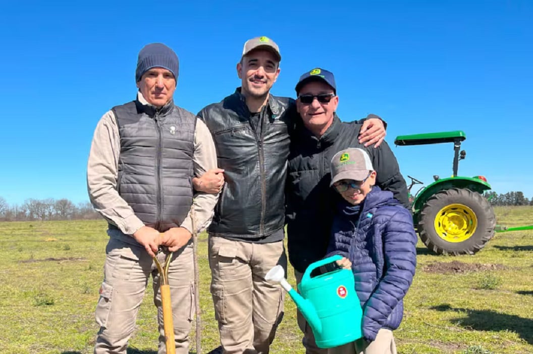 De la música al campo: Abel Pintos presentó un novedoso proyecto agropecuario