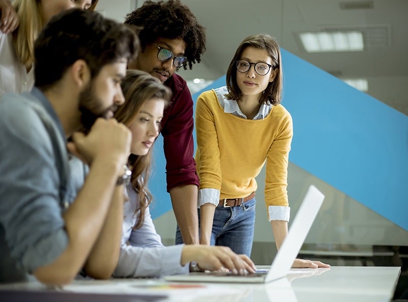 8 de cada 10 jóvenes priorizan el balance entre vida personal y trabajo