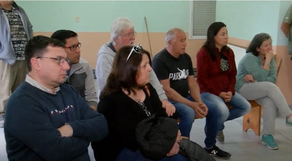 Vecinos autoconvocados luchan por soluciones ante la crisis del agua