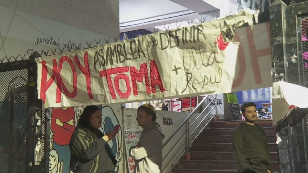 Con facultades tomadas y marchas, estudiantes reclaman que Diputados rechace el veto de Milei a la Ley de Financiamiento Universitario