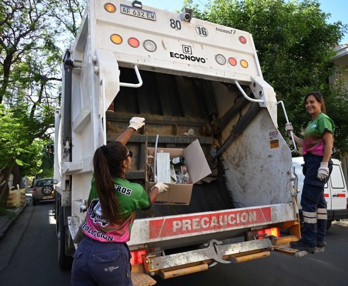 Servicio de recolección de residuos secos