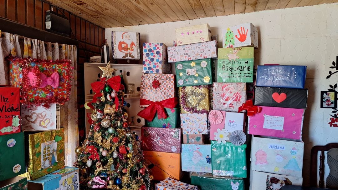 Por una navidad solidaria: el merendero Sueños de Esperanza arma las cajas de Nochebuena