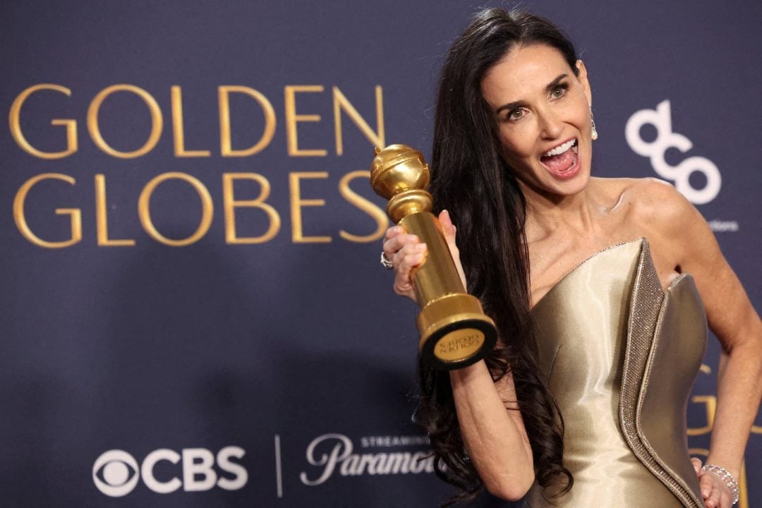 Demi Moore ganó su primer premio como actriz, después 45 años de trayectoria y fue tendencia en Google