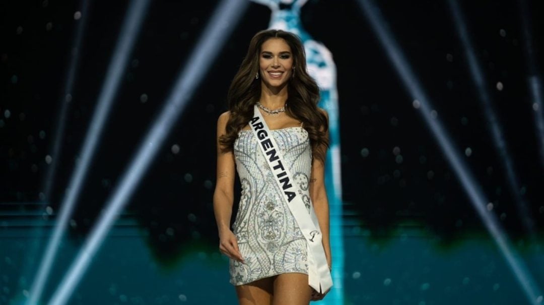 Escándalo en Miss Universo: destituyeron a la representante argentina por sus polémicas declaraciones