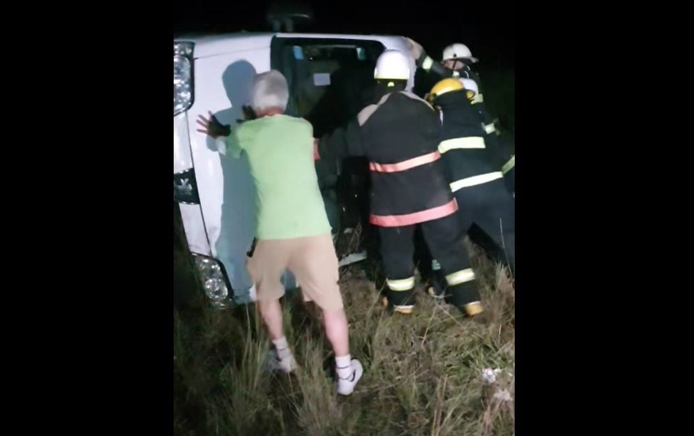 Un bahiense volcó cerca de Pringles: “La ruta estaba despareja y era angosta”