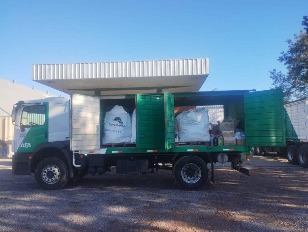 Solidaridad para Bahía: 19 camiones de ayuda llegaron desde Santa Fe